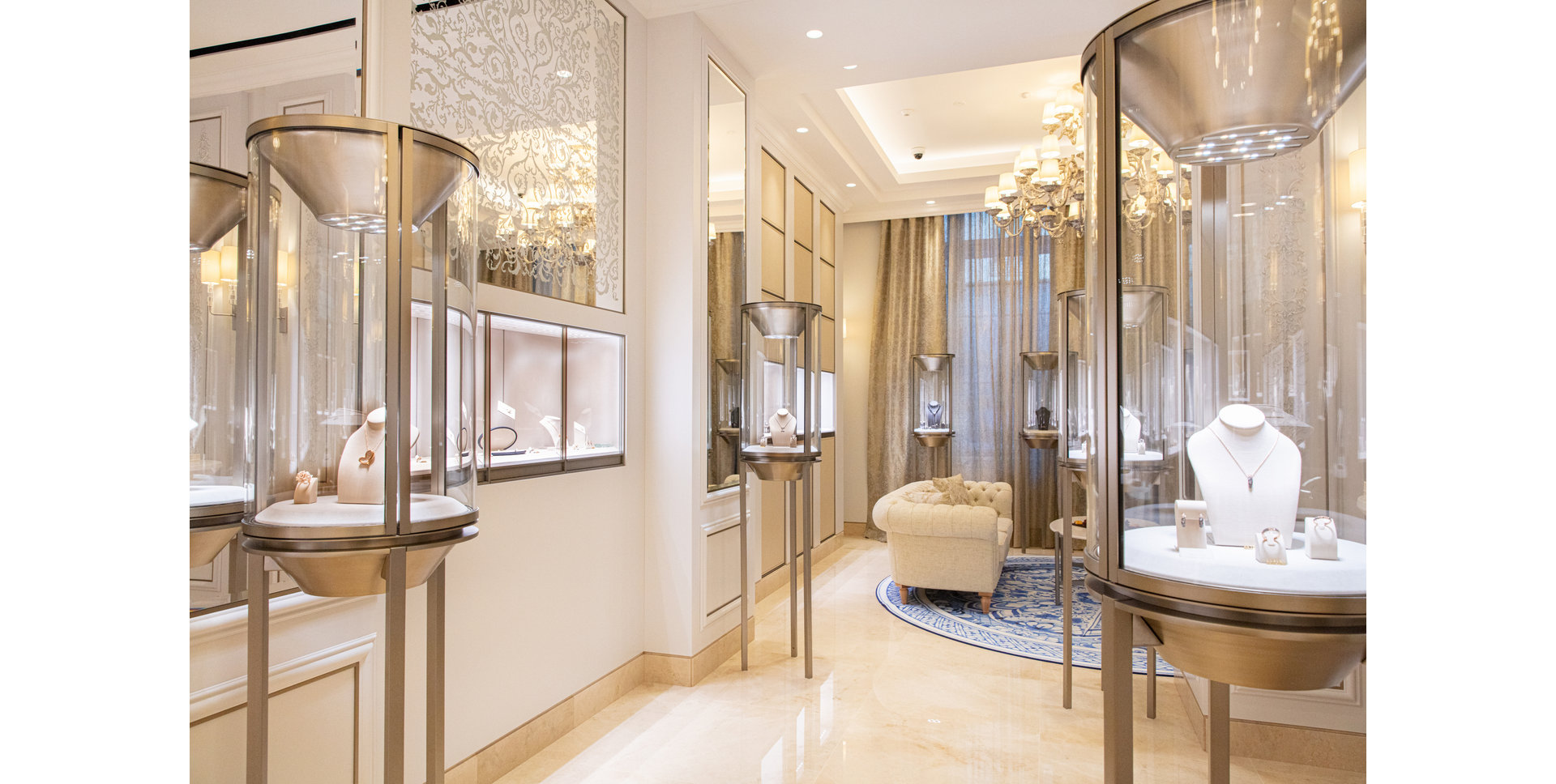 HALADA Pařížská, Praha