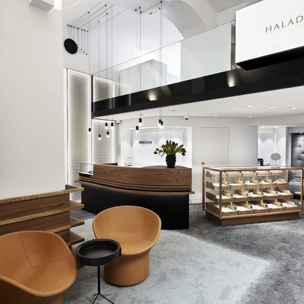 HALADA Na Příkopě, Praha