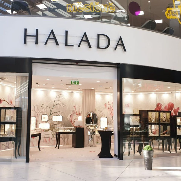 HALADA OC Avion, Ostrava